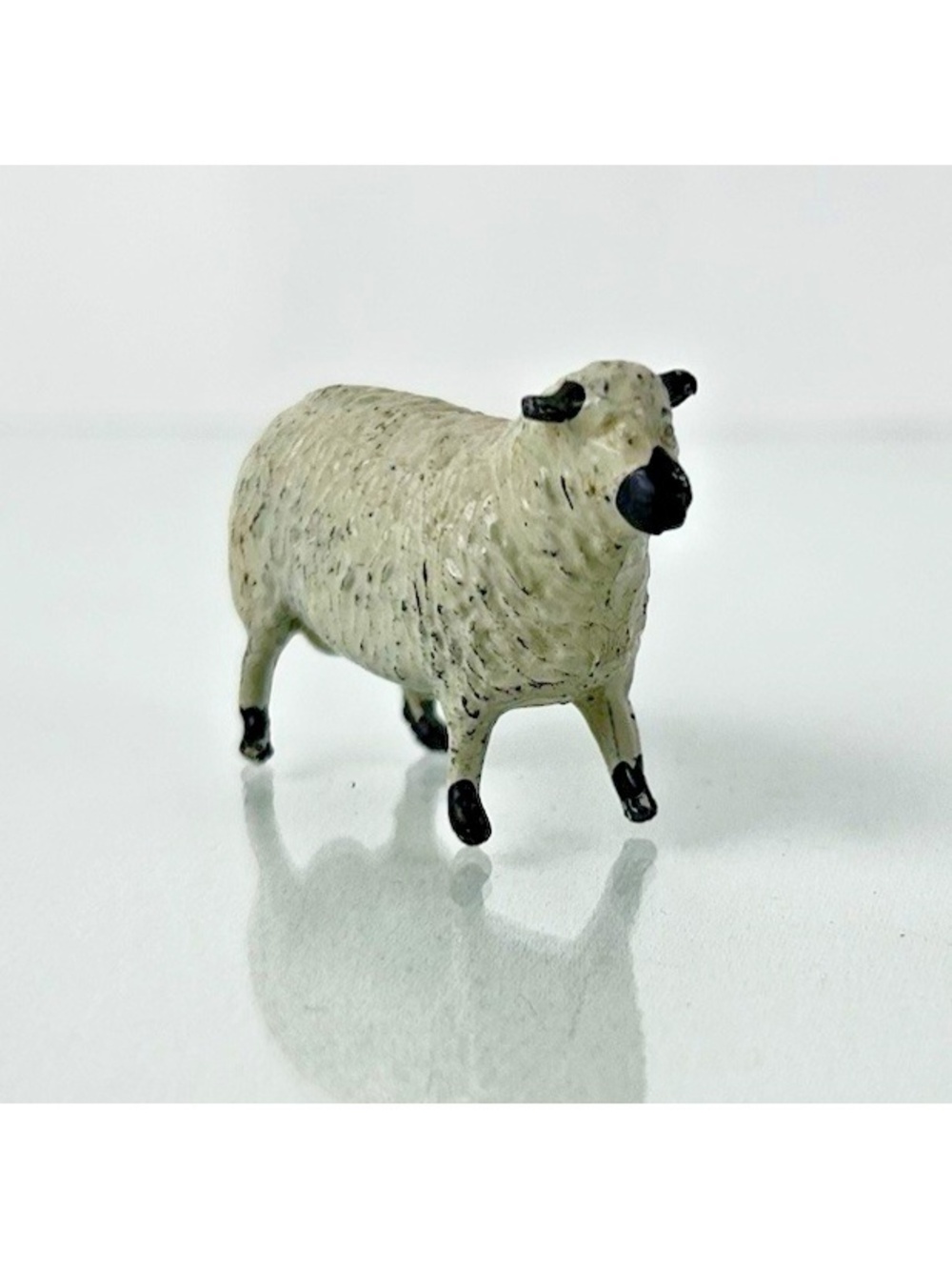 Vintage Britains Ltd Farm "Sheep Standing" #510 Lead Farm Animal